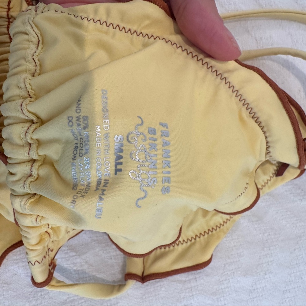 Yellow Ruffled Bikini Set - Picture 4 of 5